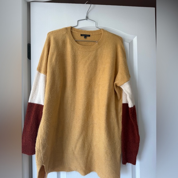 Staccato medium long sleeve sweater - Picture 1 of 3